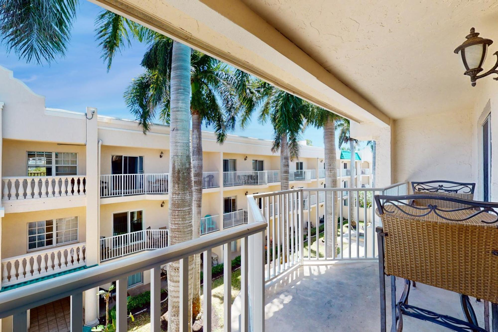 시에스타 키 The Palm Bay Club Unit 311 아파트 외부 사진